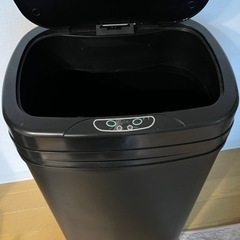 自動開閉ゴミ箱、家電の画像
