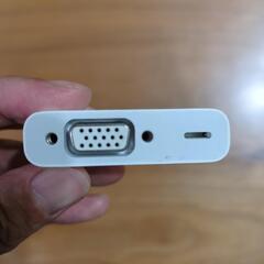 アップル　VGAアダプタ変換ケーブルの画像