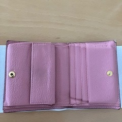 miumiu  財布の画像