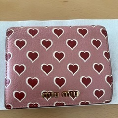 miumiu  財布