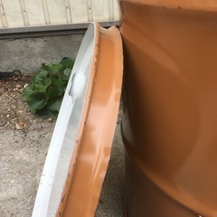 ドラム缶風呂 排水蛇口とすのこ付き 蓋ありの画像