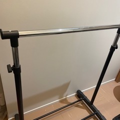 ハンガーラック　　　　