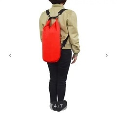 【防災グッズ/アウトドア】浮き具にもなる膨張マットレスの画像