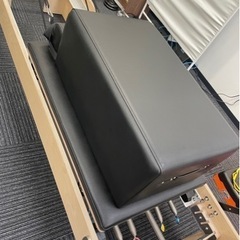 【決まりました】【最終値下げ処分】マシンピラティス　ホームリフォーマー（ボックス付き）の画像