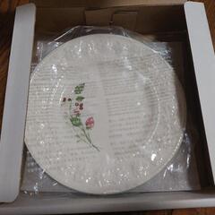 Wedgwood プレートセットの画像