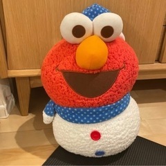 エルモ　SNOWY ELMO 雪だるま　ぬいぐるみ　ユニバ