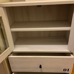 家具 食器棚の画像