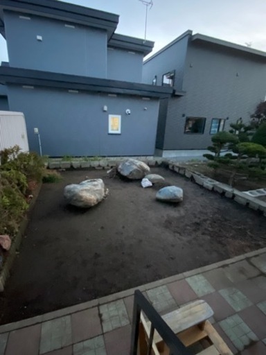 【庭石の粉砕】謝礼