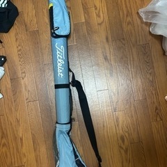 ゴルフバッグ　タイトリスト
