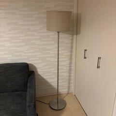 IKEA リングスタ&スカフテート  