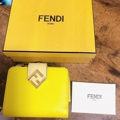 Fendi FFダイヤモンド財布の画像