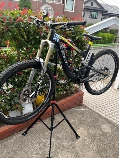 自転車 クロスバイク　マウンテンバイク　MTB  工具、空気入れ、マウント代付き　　