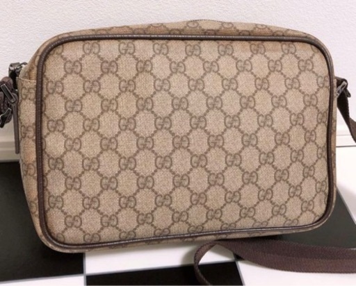 GUCCI   ショルダーバッグ 