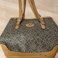 リナリッチ　トートバッグの画像