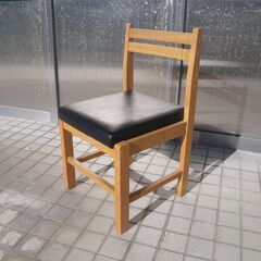 【直接引渡し可能な方限定】チェア　黒×６脚（羅臼町役場町民環境課出品）