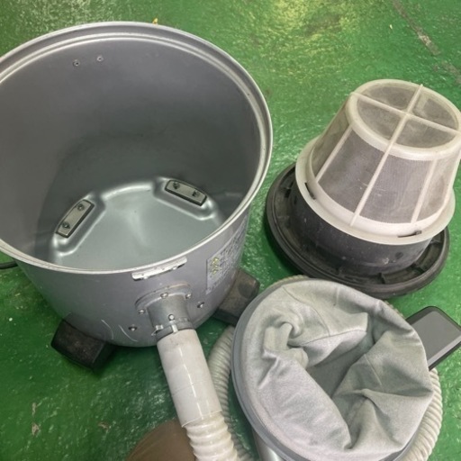 日立　業務用　乾湿式掃除機　CV-97WD