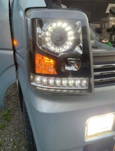 中古da64w every バルカンLED両サイド・シーケンシャルウインカーファイバーLEDテールランプ左右セット
