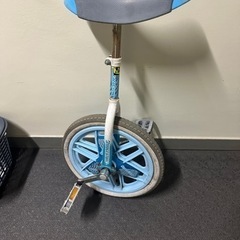 一輪車　ブルー　ブリヂストン 16インチ　スタンドあり　中央区手渡し