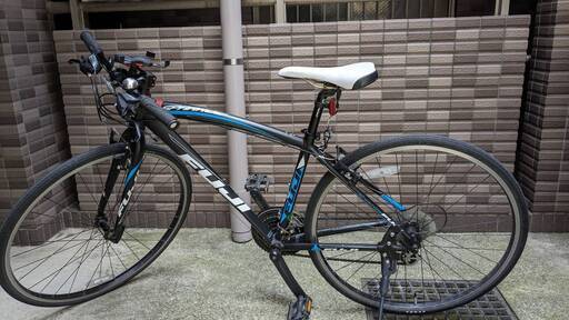 引き取り限定　FUJI SPARROW クロスバイク　ブルー 価格見直し FUJI SPARROW フジ クロスバイク 引き取り限定 限定色