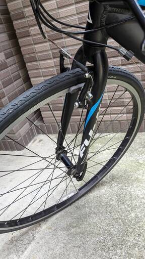 価格見直し　FUJI　SPARROW　フジ　クロスバイク　引き取り限定　限定色