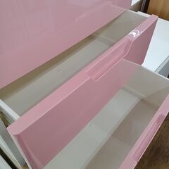 ★ジモティ割あり★  プラチェスト ピンク×ホワイト H81×D40×W55 クリーニング済み MT1353の画像