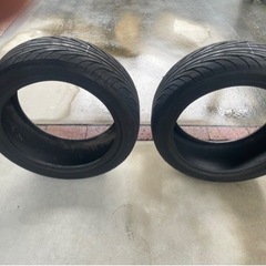 車のパーツ タイヤ、ホイール