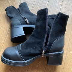 未使用 ショートブーツ  の画像