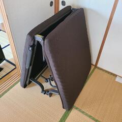 折り畳みベッド(引き取りの方無料)
