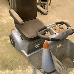 電動シニアカー‼︎　電動三輪車 スズキ　充電式