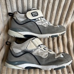 靴/バッグ 靴 スニーカーの画像