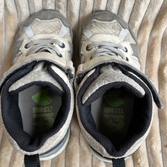 靴/バッグ 靴 スニーカーの画像