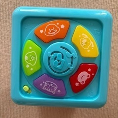 知育玩具　音と光の指あそびボックス