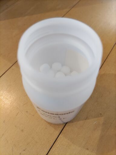 【値下げ】【美品】Panasonic 次亜塩素酸 空間除菌脱臭機 ジアイーノ F-MV2100 12畳 除菌 脱臭 加湿 集じん 