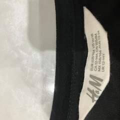 H&M Tシャツ2枚セットの画像
