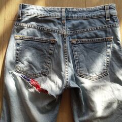 damaged/used ジーンズ(GAP)の画像