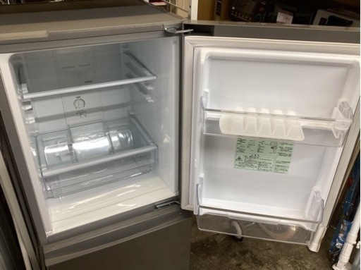 万代店　2019年製★美品 中古★AQUA/アクア☆126L☆2ドア冷凍冷蔵庫☆右開き「フラット＆スクエアデザイン」【AQR-13H-