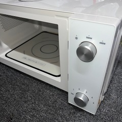 【2021年製】電子レンジ TAG label AT-DR21型 の画像