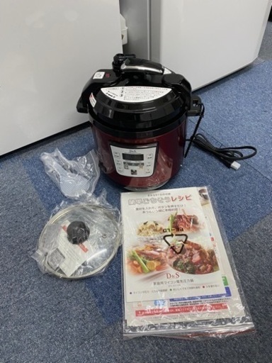 配送可能　未使用　D\u0026S ディーアンドエス 食材を入れてタイマーを押すだけ簡単調理電気圧力鍋 2.5L レッド ほったらかし電気圧力鍋 手軽に圧力調理 タイマー機能付き 再加熱もできるガラス蓋付き STL-EC30R