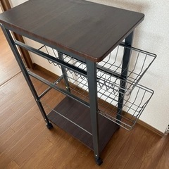 お渡し決まりました！！隙間キッチン収納ラック　※6月中旬お渡し　値段交渉受け付けます♪　の画像