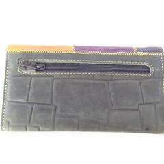 ★（お値引きしました）ペルーの長財布の画像