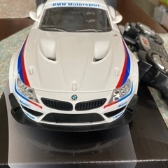 価格変更！　ＢＭＷ　Ｚ４　ＧＴ３　1／１８スケールラジコン