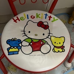 キティーちゃん椅子の画像
