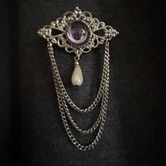 服/ファッション アクセサリー ブローチ
