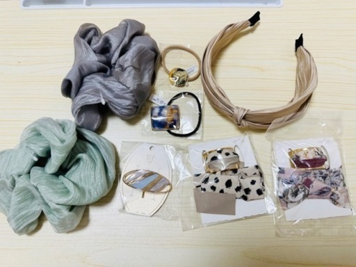 タグ付き未使用ヘアアクセサリー8点セット