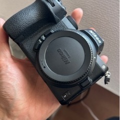 ニコンz5ボディ➕レンズ50MM