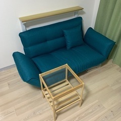 ソファ、テーブル､サイドテーブル（決まりました