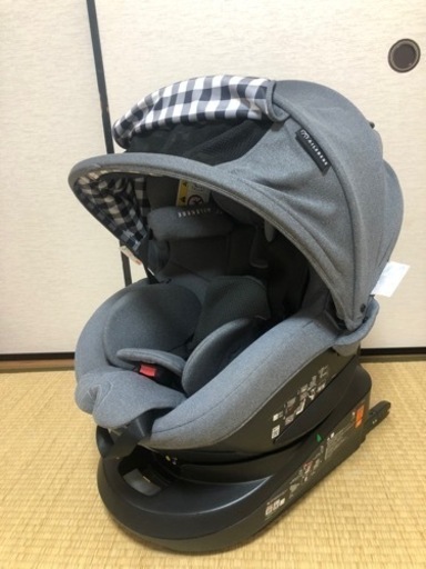 AILEBEBEチャイルドシート