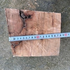 バトニング台　薪割り台の画像