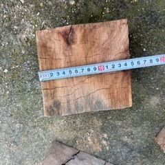 バトニング台　薪割り台の画像