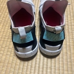 美品　NIKE エアーハラチ　28センチの画像